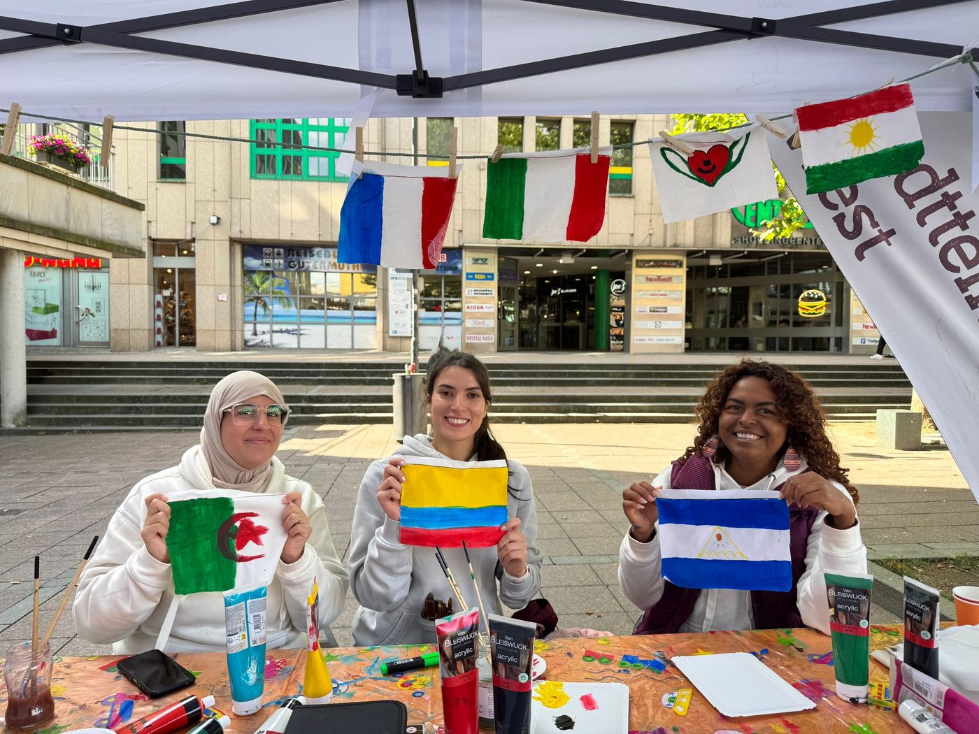 Sommerfest mit Weltkarte